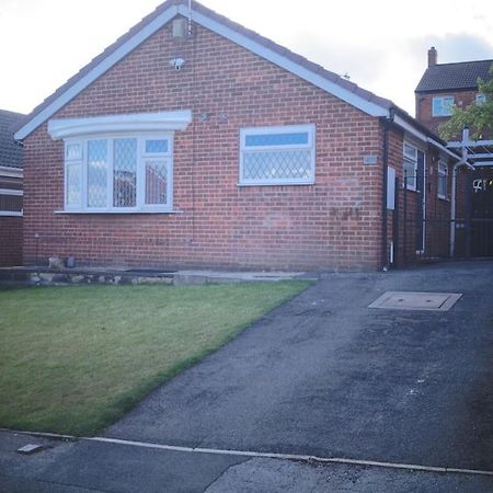 Luxurious Detached Bungalow Batley Exterior foto